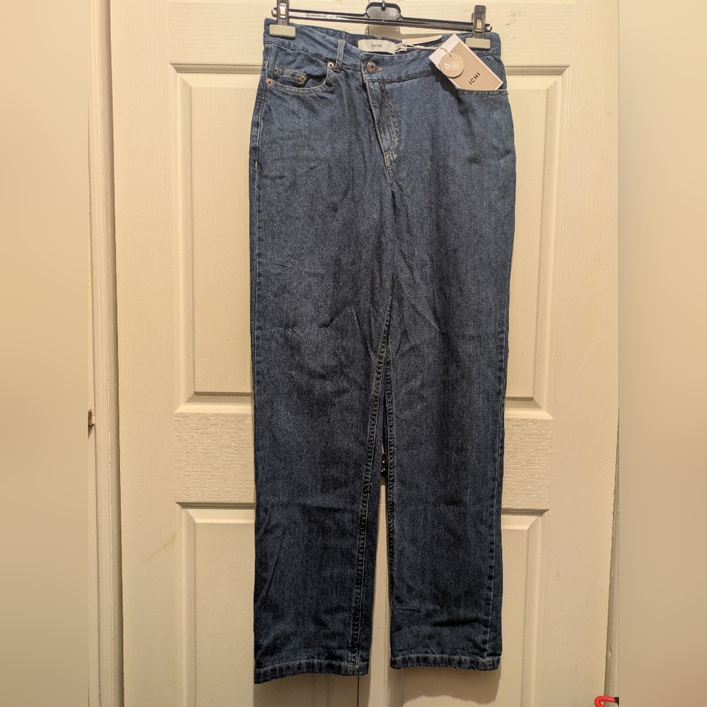 ICHI Women's Medium Blue Mom Jeans Size 29/32 New With Tags NTI Ihadley